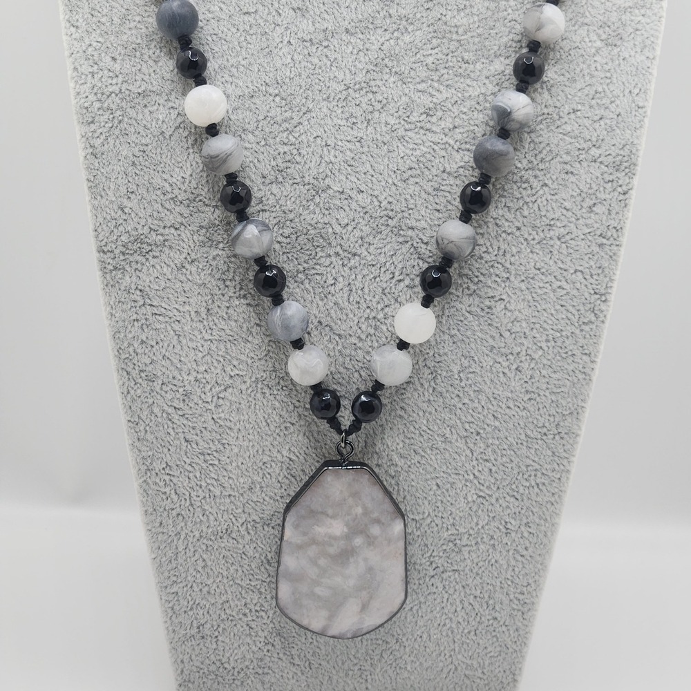 Boho Natural Stone‎ Pendant Necklace Gray Black Beaded Adjustable Gorpcore